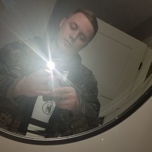 Meet your Posher, Benton